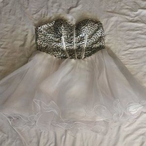 Unbranded White Sequin Fit to Flare Dress